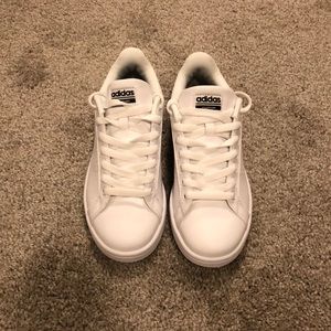 Brand new w/o tags Adidas white shoes size 6.5.